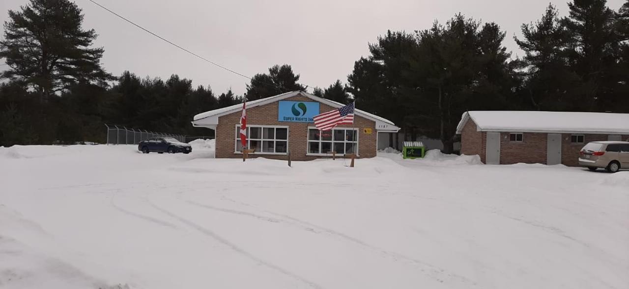 Super Nights Inn Sault Ste. Marie Eksteriør billede