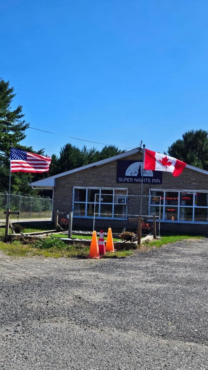 Super Nights Inn Sault Ste. Marie Eksteriør billede
