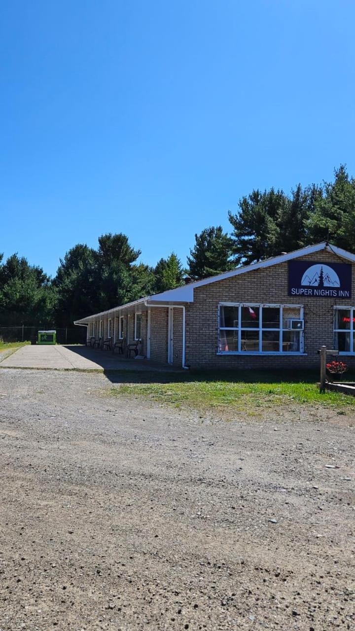 Super Nights Inn Sault Ste. Marie Eksteriør billede